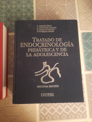 Lote de libros de medicina/pediatría