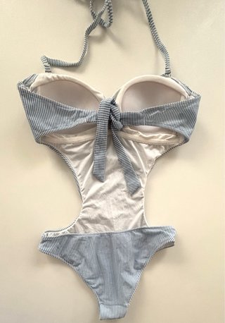 Bañador Trikini Rayas Azul y Flores Rojas