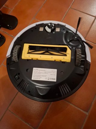 Aspirador robot ILIFE