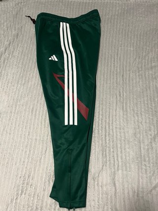 Pantalón Adidas Verde Talla XL Nuevo