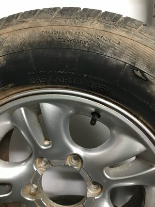 Llantas de aleación 4x4+ cubiertas