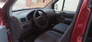 Furgoneta  Ford sobreelevada 2005