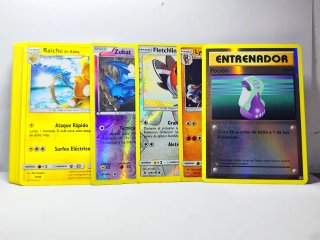 Lote 31 Cartas Pokémon