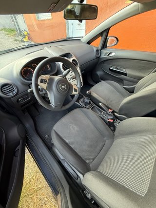 Opel Corsa 2011