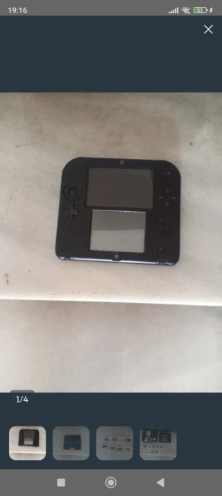 Pacchetto Nintendo 2DS + 8 giochi