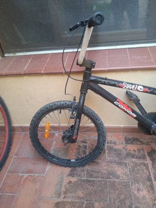 Bicicleta BMX CONOR