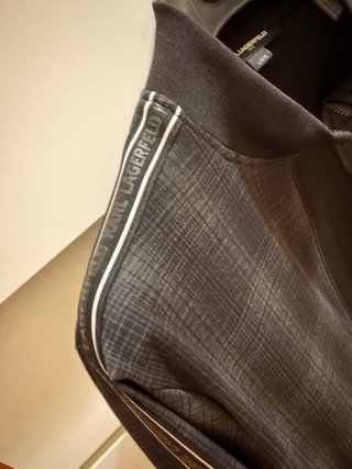 Chaqueta Karl Lagerfeld de Estreno