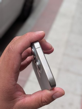 iPhone 15 Pro 128GB Titanio Naturale