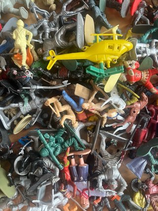 Lotto di soldatini vintage e action figure