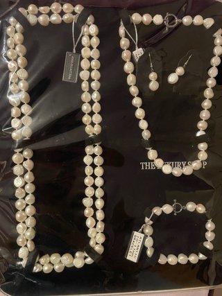 Conjunto Perlas Agua Dulce The Luxury Shop