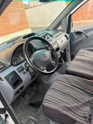 Mercedes-Benz Vito 2010
