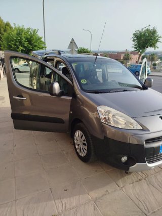 Peugeot Partner 2011
