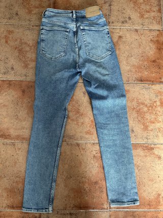 Vaqueros H&M Vintage Skinny tiro alto nuevos