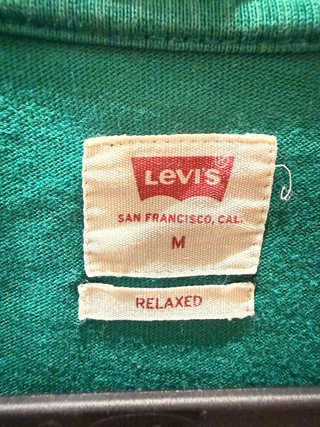 Camiseta Levi's verde talla M