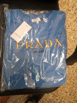 Camiseta Prada Talla L