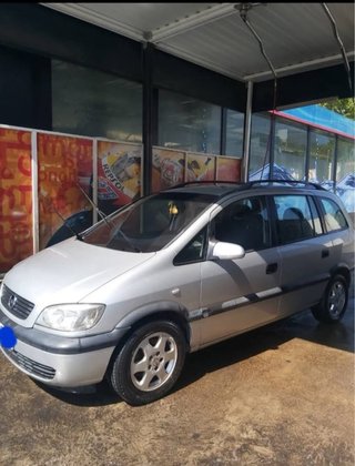Opel Zafira 2002