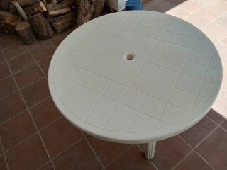 Sillas y mesa de jardín