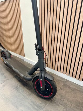 Patinete Xiaomi Electric Scooter 4 Pro Negro