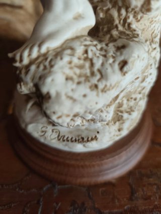 Escultura Giuseppe Armani Niño Caracola