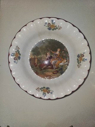 Plato muy grande antiguo Mariano Pola,  1890-1912