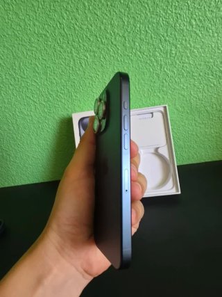 iPhone 15 Pro 256GB Blu