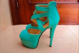 Sandalias de tacón y plataforma Color verde agua