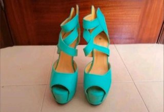 Sandalias de tacón y plataforma Color verde agua