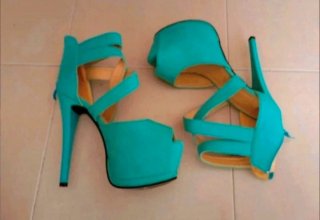Sandalias de tacón y plataforma Color verde agua