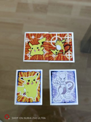 Cromos Pokémon Charmander, Charmeleon, Charizard