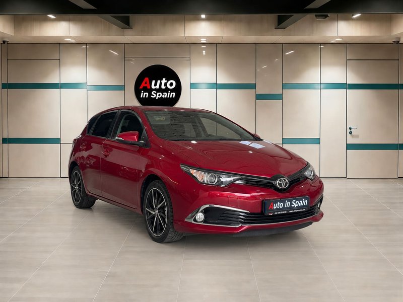 Toyota Auris 1.2T CVT 2018 - foto 1