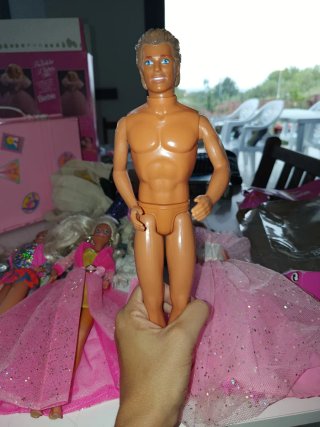 Muñeco Ken Barbie
