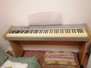 Teclado Eléctrico Casi Nuevo