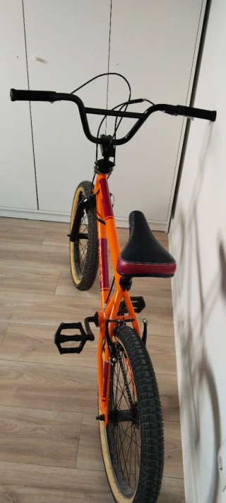 Bicicleta BMX Naranja