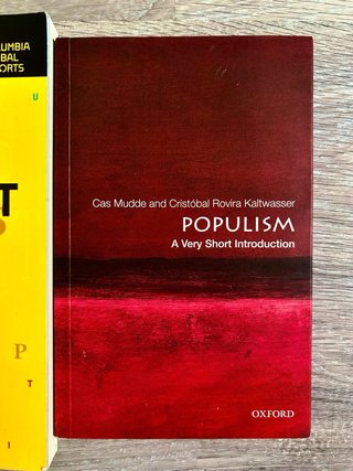 Pack 2 Libros Política Populism Judis + Mudde