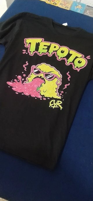 Camiseta CYR TEPOTO Streetwear