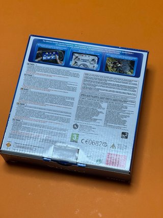 PSVita OLED Edición Invizimals 3G/Wi-Fi + Juegos