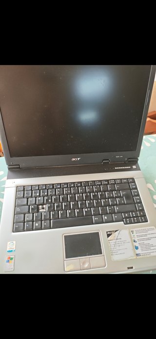 Portátil Acer Aspire 1414WLMi para piezas