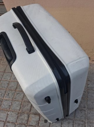 Maleta de viaje blanca mate