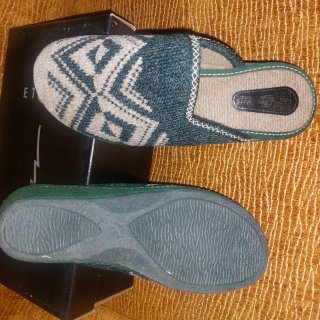 Pantuflas nuevas invierno, destalonadas. Talla 38