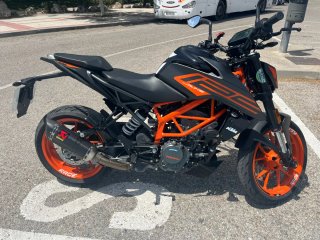 KTM 125 Duke 2021 Negro/Naranja