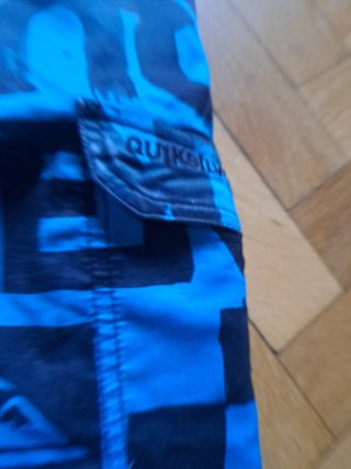 Lote 2 bañadores Quiksilver y Ripcurl
