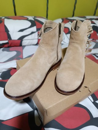 Botines Mango niña beige con flecos