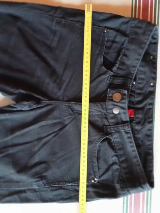 Pantalón negro
