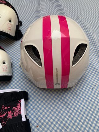 Casco y protecciones Oxelo