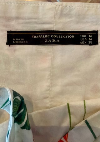Top Corto Zara Estampado Tropical