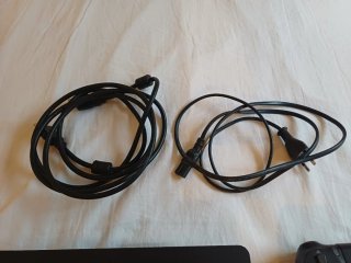 PS4 Slim 1TB + 2 Mandos + Gran Turismo 7