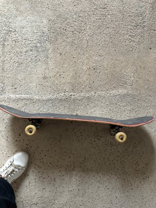 Skate Board (Gorila grill)