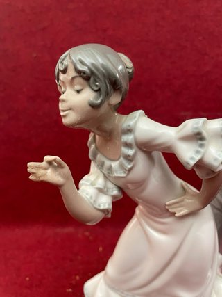 Figura Lladro Nao Cantares Porcelana