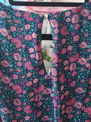 Vestido corto floral verano