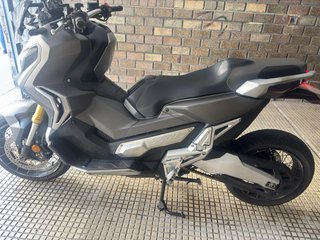 Honda XADV 750 Negra/Gris